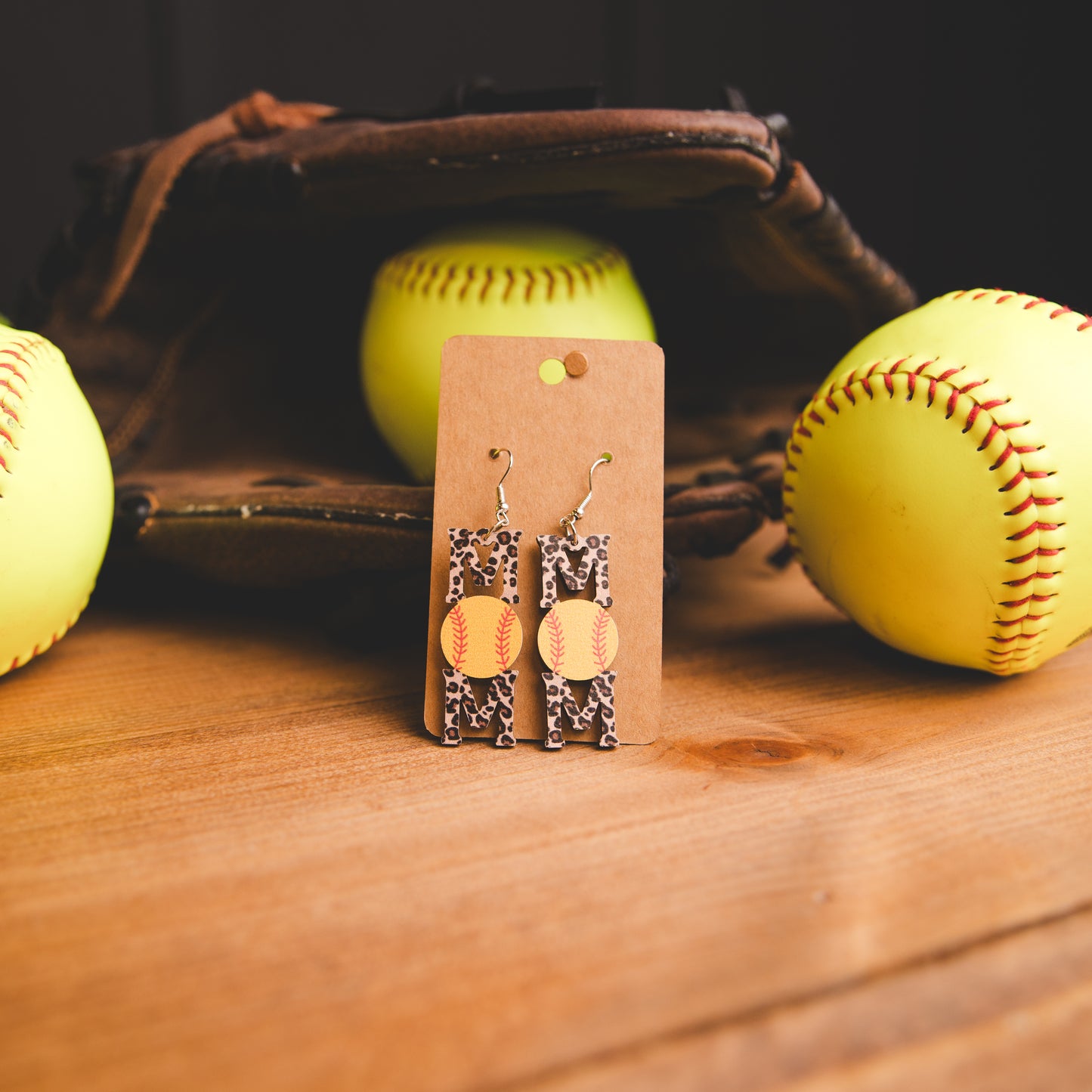 Earring - Leopard Softball Mom