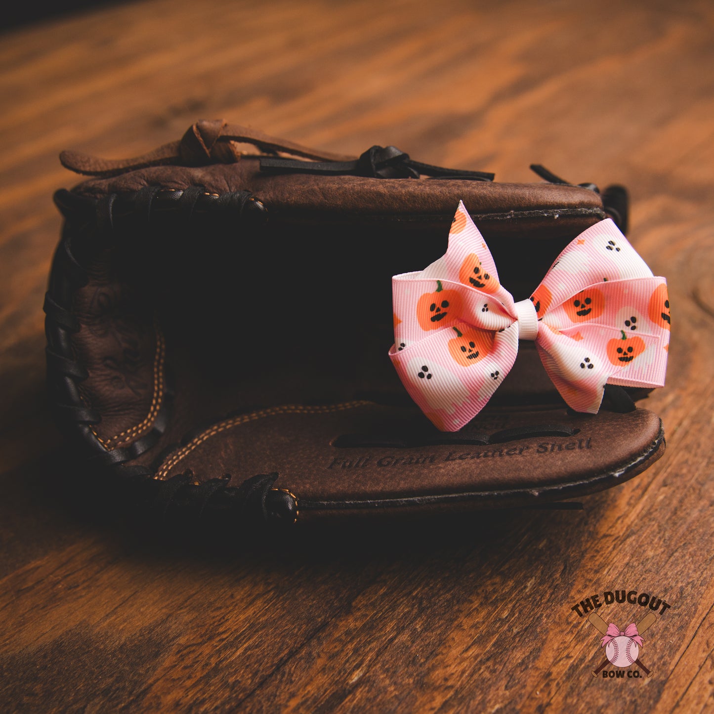 Spooky Sweet Ghosties Bow