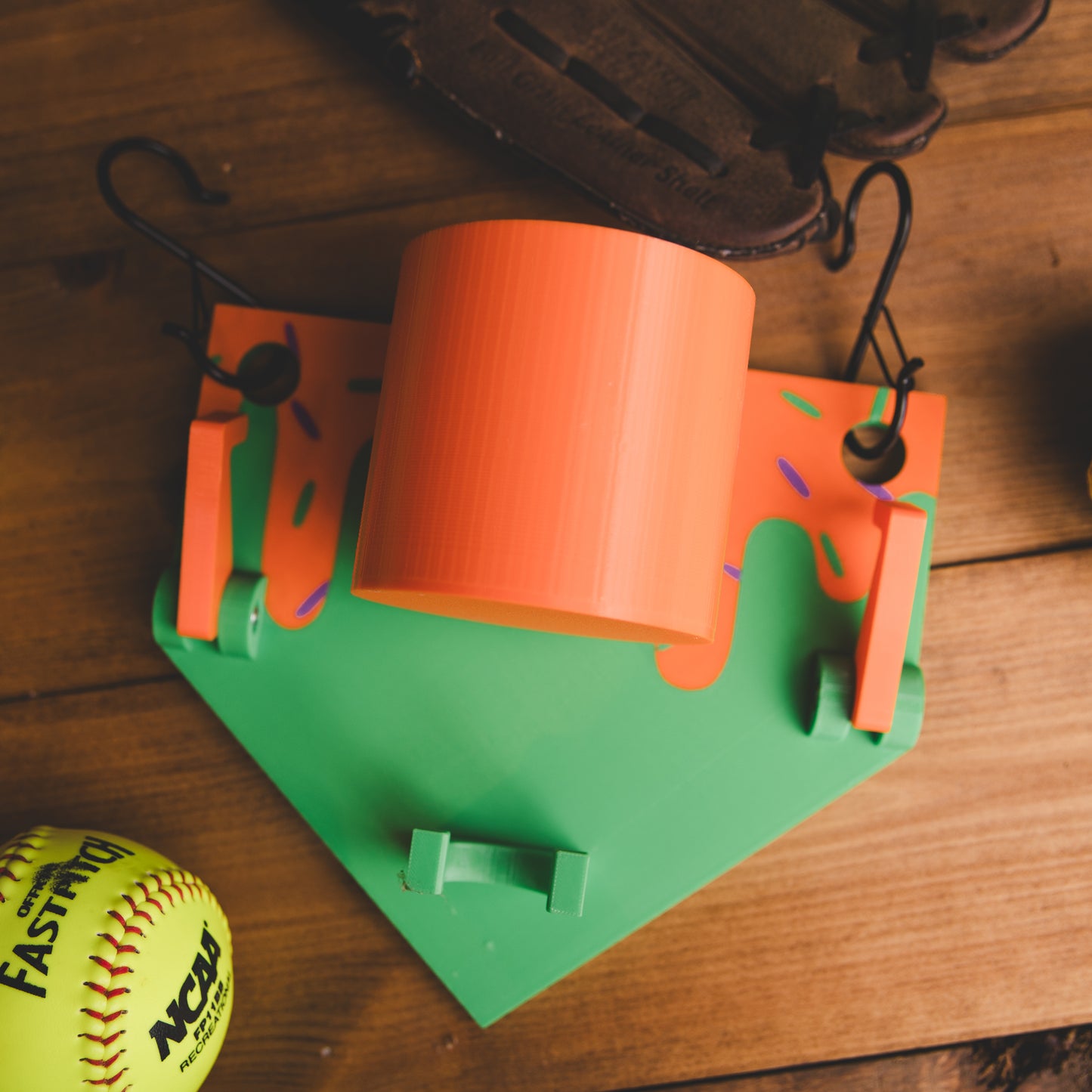 Dugout Buddy- green +orange